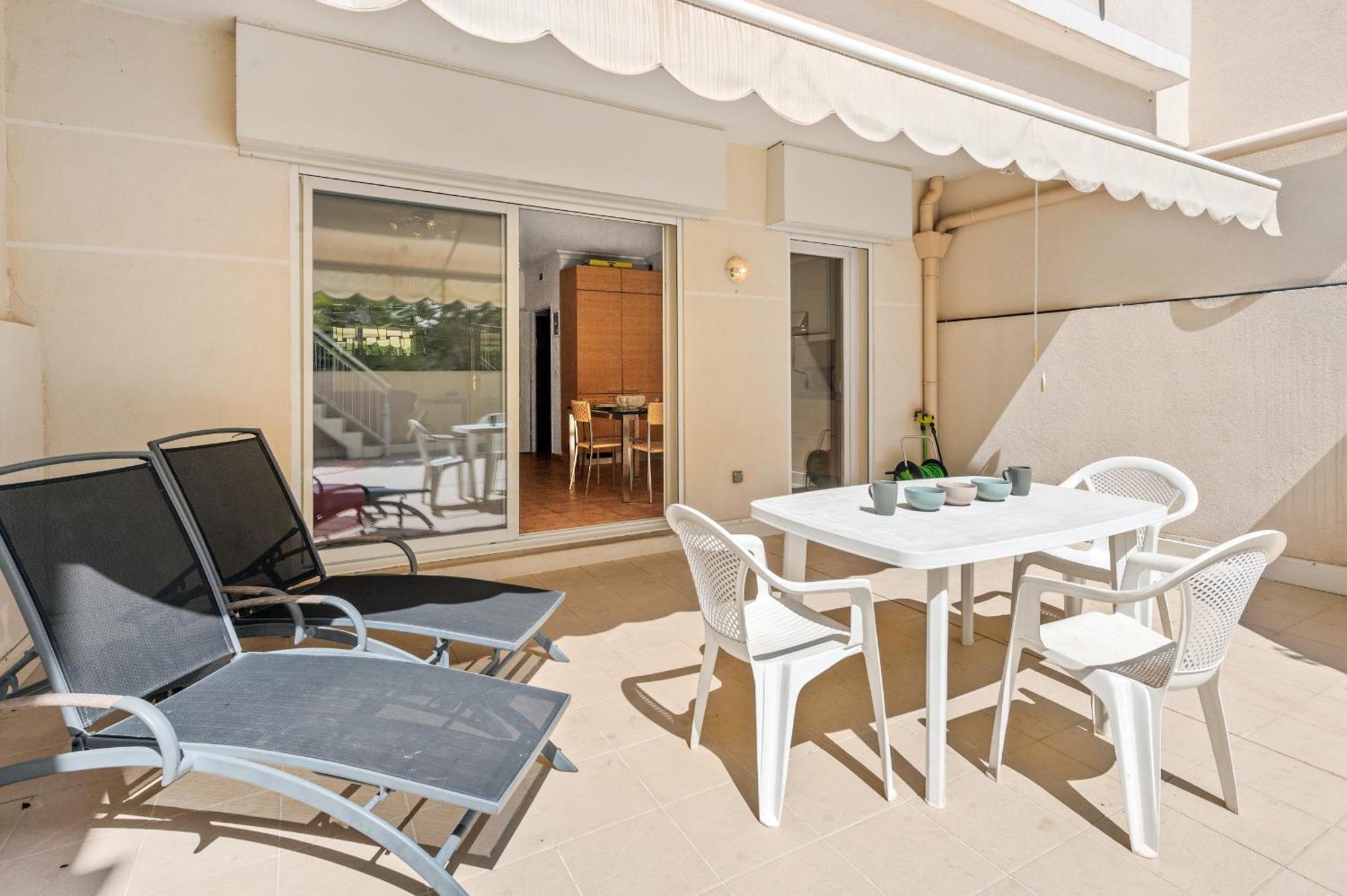 Апартаменти L'Imperial, Terrasse Мантон Екстер'єр фото